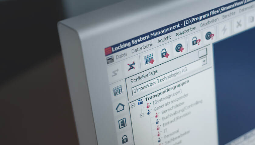 Detailaufnahme Display mit Locking Managment Software von SimonsVoss