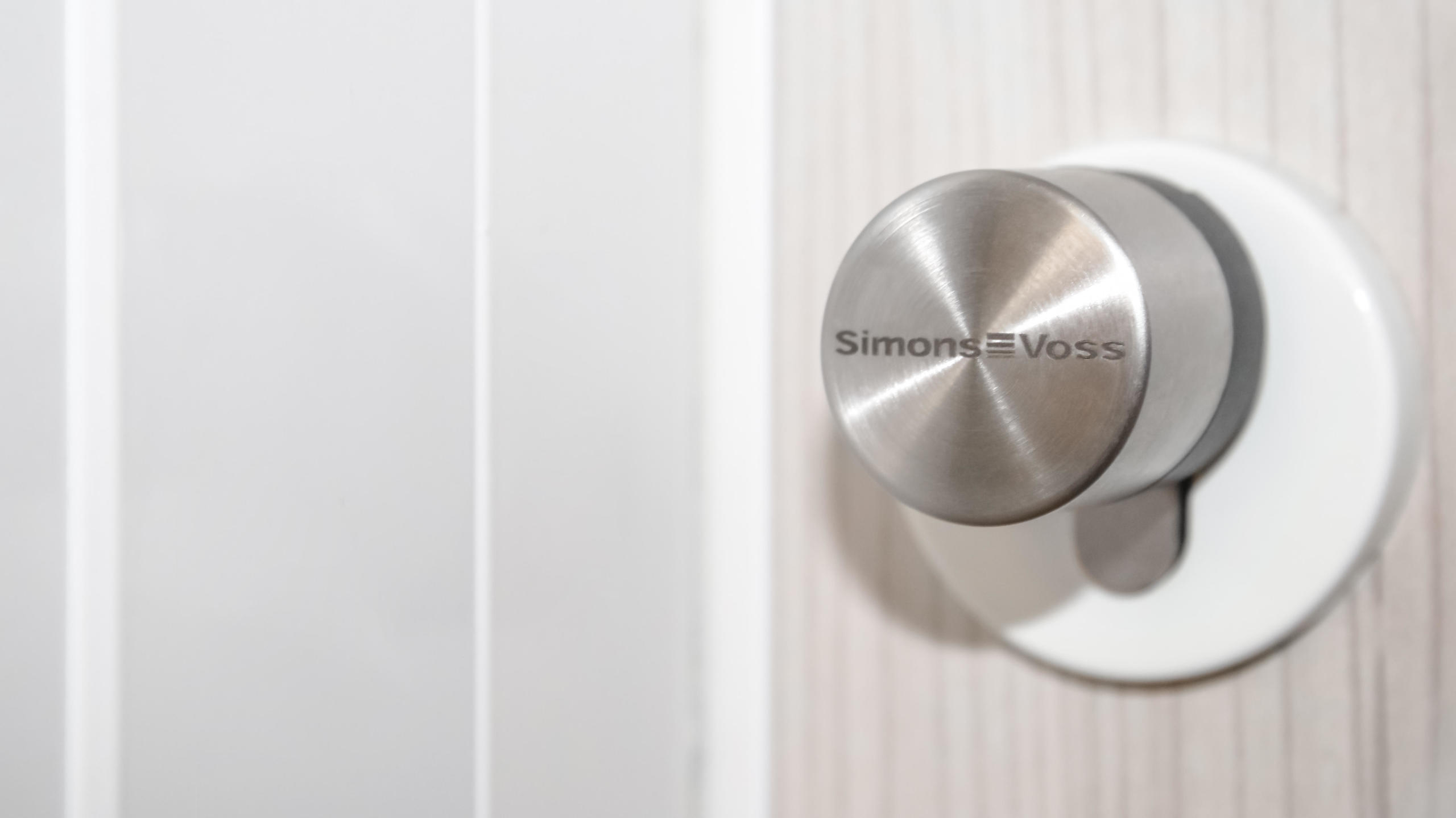 simonsvoss-sistema-digitale-apertura-porte-nel-settore-sanitario-5472x3076