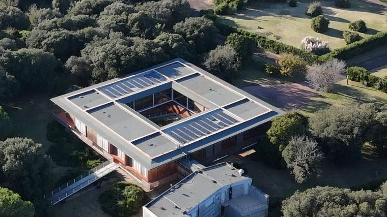 Controllo accessi wireless negli edifici pubblici storici con sistemi SimonsVoss