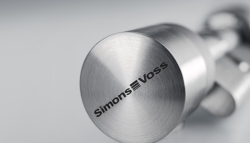 Nahaufnahme digitaler Schließzylinder von SimonsVoss